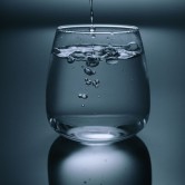 water-glass-kobu-agency-1333371-unsplash.jpg
